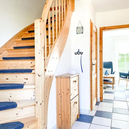 Ostseeschwimmer بيت للعطل *